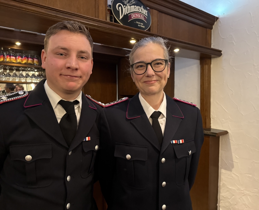 10 Jahre sind Nico Senff und Franziska Bess Mitglieder der Freiwilligen Feuerwehr.
