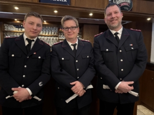 Neue Löschmeister sind: Nico Senff, Carsten Schulz und Sören Magens.